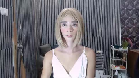 fiona908995 online show from May 2026 10:42:01 AM