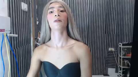 fiona908995 online show from July 2026 10:18:01 AM