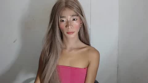 fiona908995 online show from July 2026 10:44:01 AM