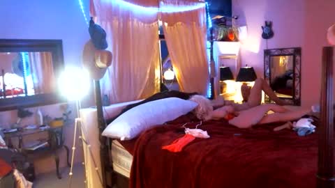 Snapshot of fionajamez chatting on May 2026 05:27:02 AM J online show from May 2026 05:27:02 AM