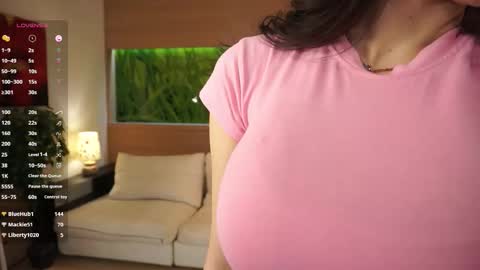 Snapshot of fionawhynot chatting on October 2025 06:47:01 AM Emily online show from October 2025 06:47:01 AM