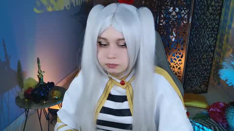 fiora online show from December 2024 09:45:02 AM