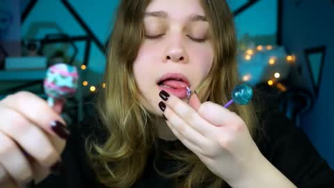 fiora online show from December 2024 05:36:01 AM