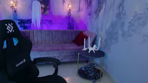 fiora online show from December 2024 11:22:02 AM