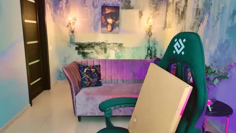 fiora online show from March 2025 02:08:02 PM