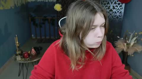 fiora online show from March 2025 05:07:01 AM