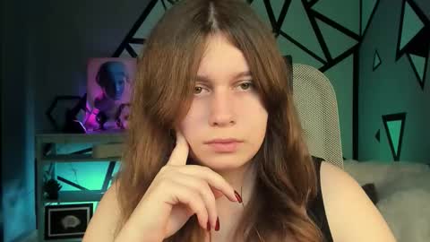 fiora online show from October 2025 01:33:02 PM