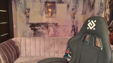 fiora online show from October 2025 06:21:01 AM