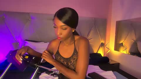 Snapshot of fiorelalenin chatting on September 2025 01:49:02 PM Fiorela Lenin online show from September 2025 01:49:02 PM