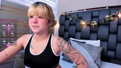 Snapshot of fiorella_sweet_ chatting on March 2026 08:15:02 PM Fio online show from March 2026 08:15:02 PM