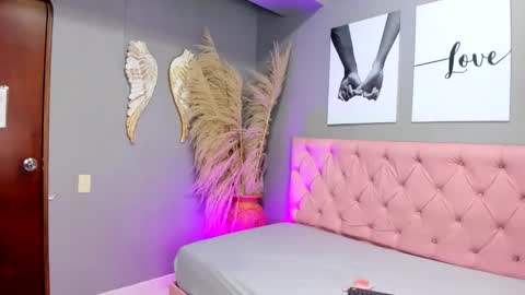 Snapshot of fiorella_sweet_ chatting on March 2026 01:49:02 AM Fio online show from March 2026 01:49:02 AM