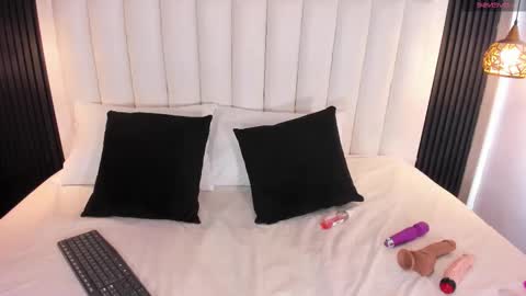 Firedoll online show from March 2026 04:49:01 AM