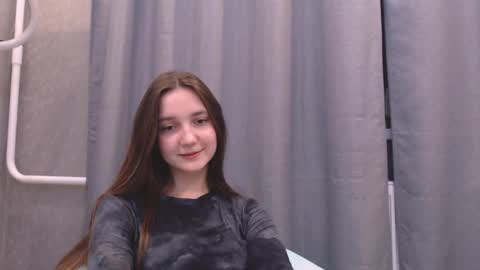 Snapshot of fireflies_fly_ chatting on January 2025 03:29:01 PM fireflies_fly_ online show from January 2025 03:29:01 PM