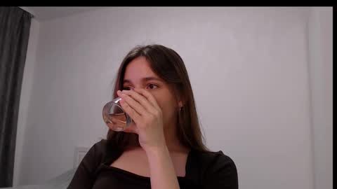 Snapshot of fireflies_fly_ chatting on November 2025 06:52:02 PM fireflies_fly_ online show from November 2025 06:52:02 PM