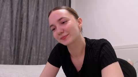 Snapshot of fireflies_fly_ chatting on November 2025 07:41:02 PM fireflies_fly_ online show from November 2025 07:41:02 PM