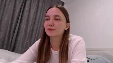 Snapshot of fireflies_fly_ chatting on November 2025 05:24:02 PM fireflies_fly_ online show from November 2025 05:24:02 PM