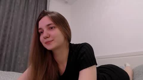 Snapshot of fireflies_fly_ chatting on December 2025 08:50:02 PM fireflies_fly_ online show from December 2025 08:50:02 PM