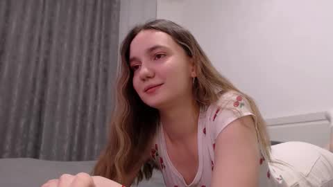 Snapshot of fireflies_fly_ chatting on January 2026 06:46:02 PM fireflies_fly_ online show from January 2026 06:46:02 PM