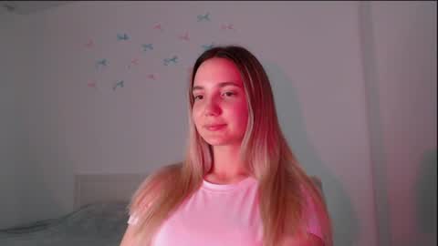 Snapshot of fireflies_fly_ chatting on July 2026 08:15:02 PM fireflies_fly_ online show from July 2026 08:15:02 PM
