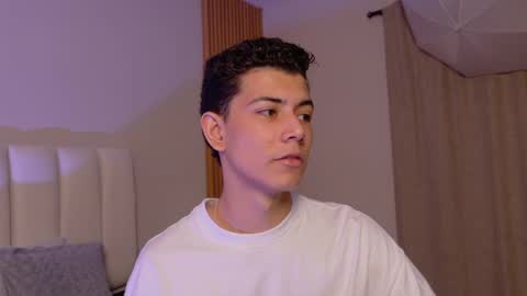 Nicolas online show from March 2026 06:46:01 PM