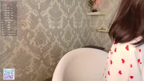 Catherine online show from October 2025 08:16:02 PM