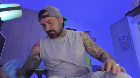 Snapshot of fisherrman666 chatting on November 2025 03:18:02 AM fisherrman666 online show from November 2025 03:18:02 AM