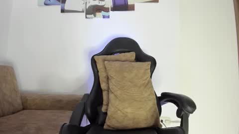 FRAIDER online show from April 2026 05:30:01 PM