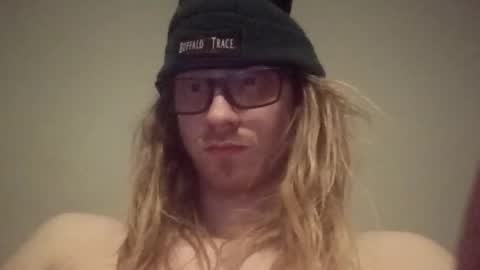 fitfungi7 online show from March 2026 04:46:01 AM