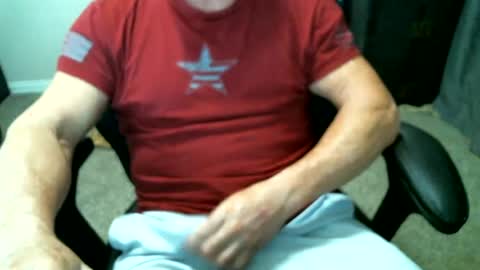 fitguy40 online show from June 2026 09:16:02 PM