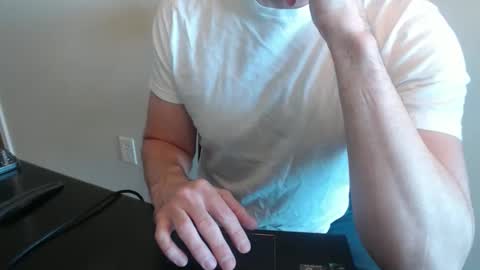 Snapshot of fithubby80 chatting on November 2025 03:23:01 PM fithubby80 online show from November 2025 03:23:01 PM