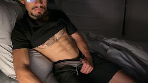 fitjacques online show from May 2026 01:22:02 AM