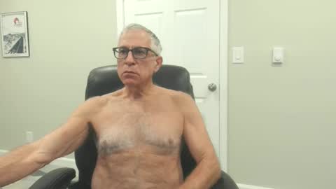 Snapshot of fitman999 chatting on November 2025 03:20:02 AM Jon online show from November 2025 03:20:02 AM