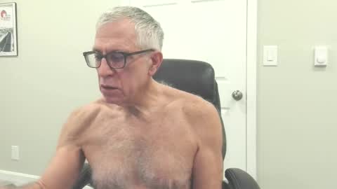 Snapshot of fitman999 chatting on January 2026 01:31:02 AM Jon online show from January 2026 01:31:02 AM