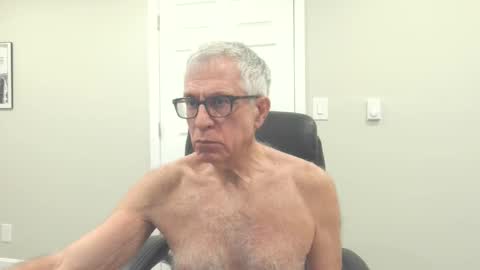 Snapshot of fitman999 chatting on February 2026 01:13:02 AM Jon online show from February 2026 01:13:02 AM