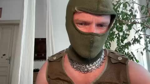 fituniformguy online show from April 2026 12:31:01 PM