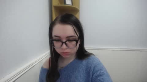 fiyalove online show from March 2026 09:22:01 AM