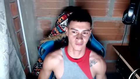 Snapshot of flacolatind chatting on December 2024 04:13:02 AM FLACO online show from December 2024 04:13:02 AM