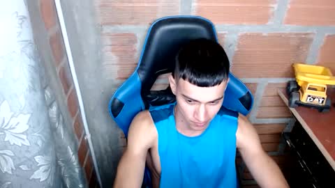 Snapshot of flacolatind chatting on January 2025 04:48:02 AM FLACO online show from January 2025 04:48:02 AM