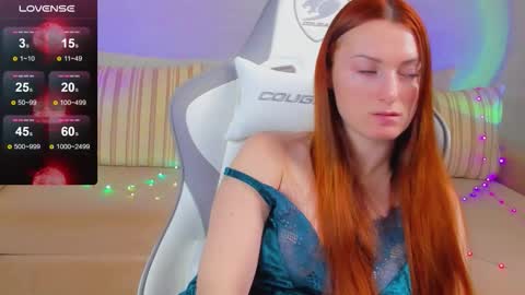 Yana online show from October 2025 04:21:01 AM