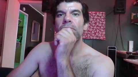 Flannel Dong online show from September 2025 04:10:02 PM