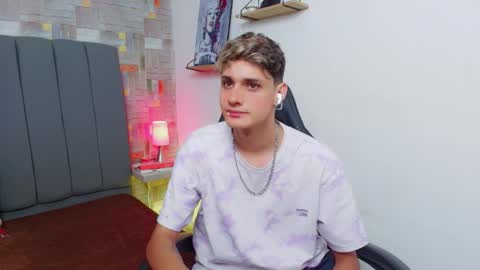Flaquito online show from April 2026 08:44:01 PM