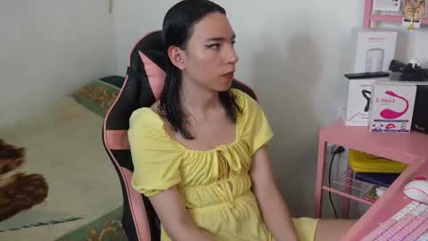 Snapshot of flaream_angel chatting on November 2025 05:24:01 PM Alexa online show from November 2025 05:24:01 PM