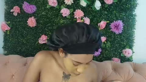 Flavia online show from April 2026 12:25:02 PM