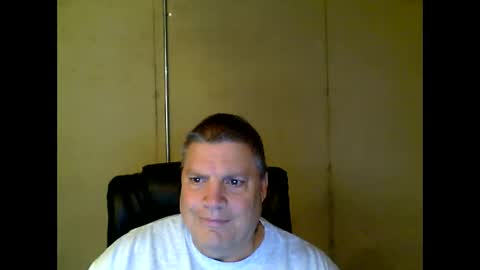 Snapshot of fletch32 chatting on December 2024 10:05:01 PM jd online show from December 2024 10:05:01 PM