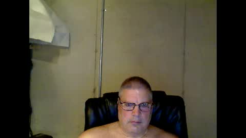 Snapshot of fletch32 chatting on September 2025 03:56:01 AM jd online show from September 2025 03:56:01 AM