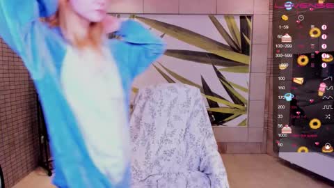 Snapshot of fleximona chatting on January 2026 10:37:01 PM FlexiMona online show from January 2026 10:37:01 PM