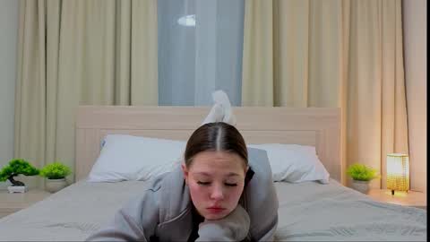 Alorena online show from February 2026 04:22:02 PM