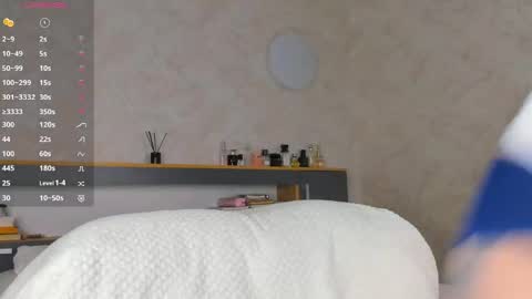 Emely  online show from April 2026 02:42:01 AM