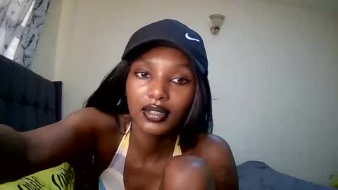 Snapshot of flirtyy_sheery chatting on January 2025 05:16:01 AM sheery online show from January 2025 05:16:01 AM