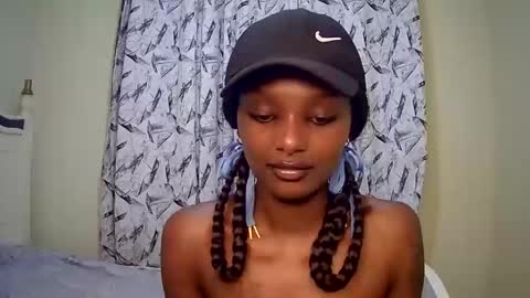 Snapshot of flirtyy_sheery chatting on March 2025 03:38:02 PM sheery online show from March 2025 03:38:02 PM